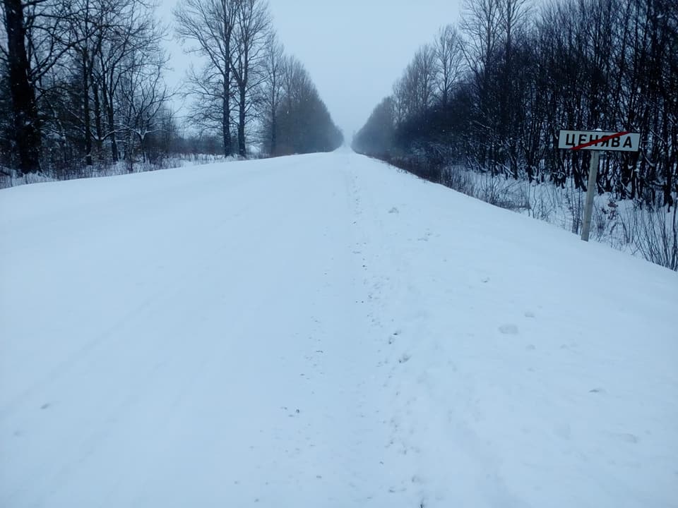 Головний дорожник Прикарпаття розповів про стан доріг після снігопаду