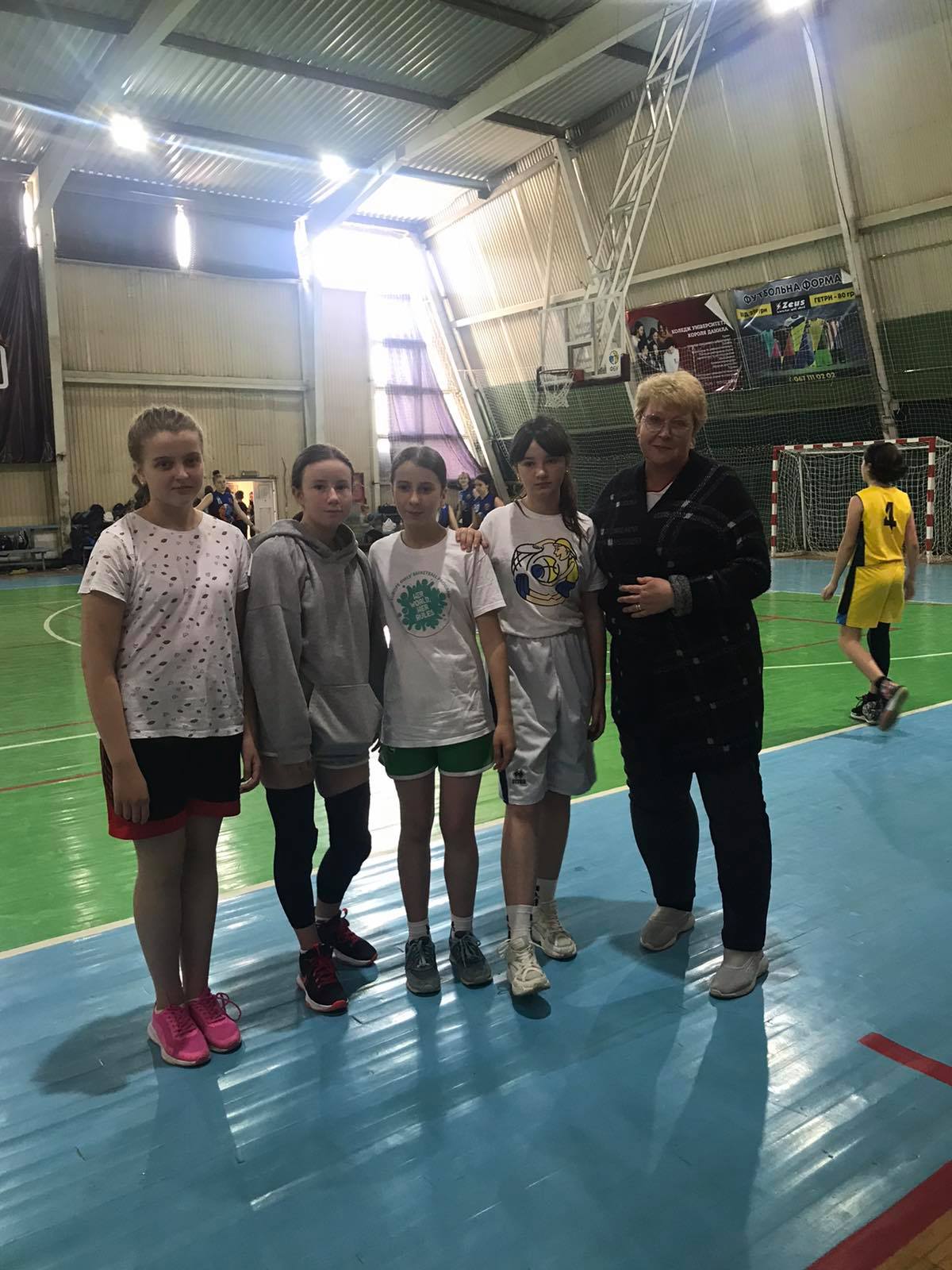 У Франківську пройшов чемпіонат області з баскетболу серед юніорів ФОТО