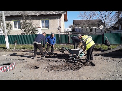 В Отинійській громаді мешканці на ремонт дороги зібрали понад 650 тисяч гривень