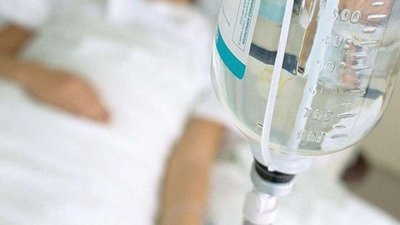 Отруєння домашньою консервацією: на Прикарпатті виявили ботулізм