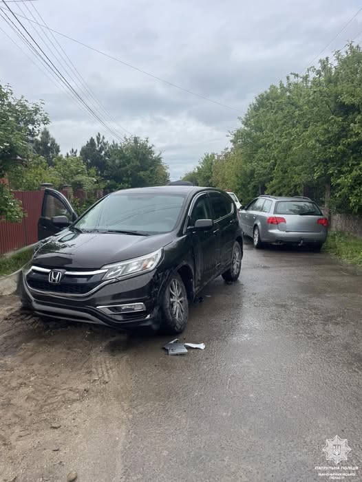 У Франківську: водій Audi з ознаками сп’яніння не пропустив авто та влаштував аварію
