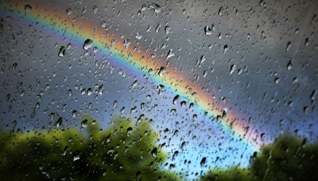 Дощ, грози та прохолода: яким буде понеділок на Франківщині