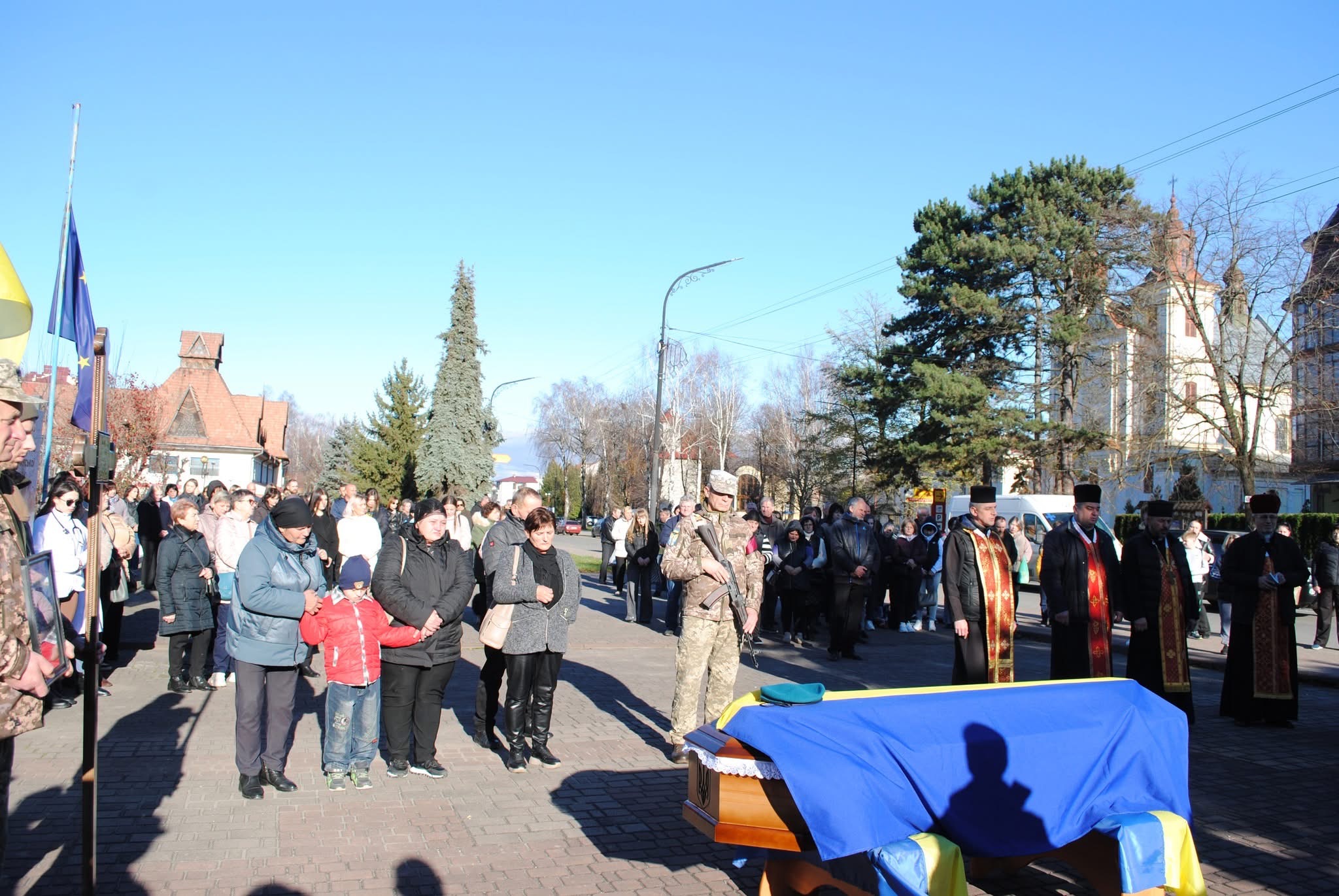 Сьогодні в Голині попрощаються із двома героями Юрієм Олексюком та Василем Олійником