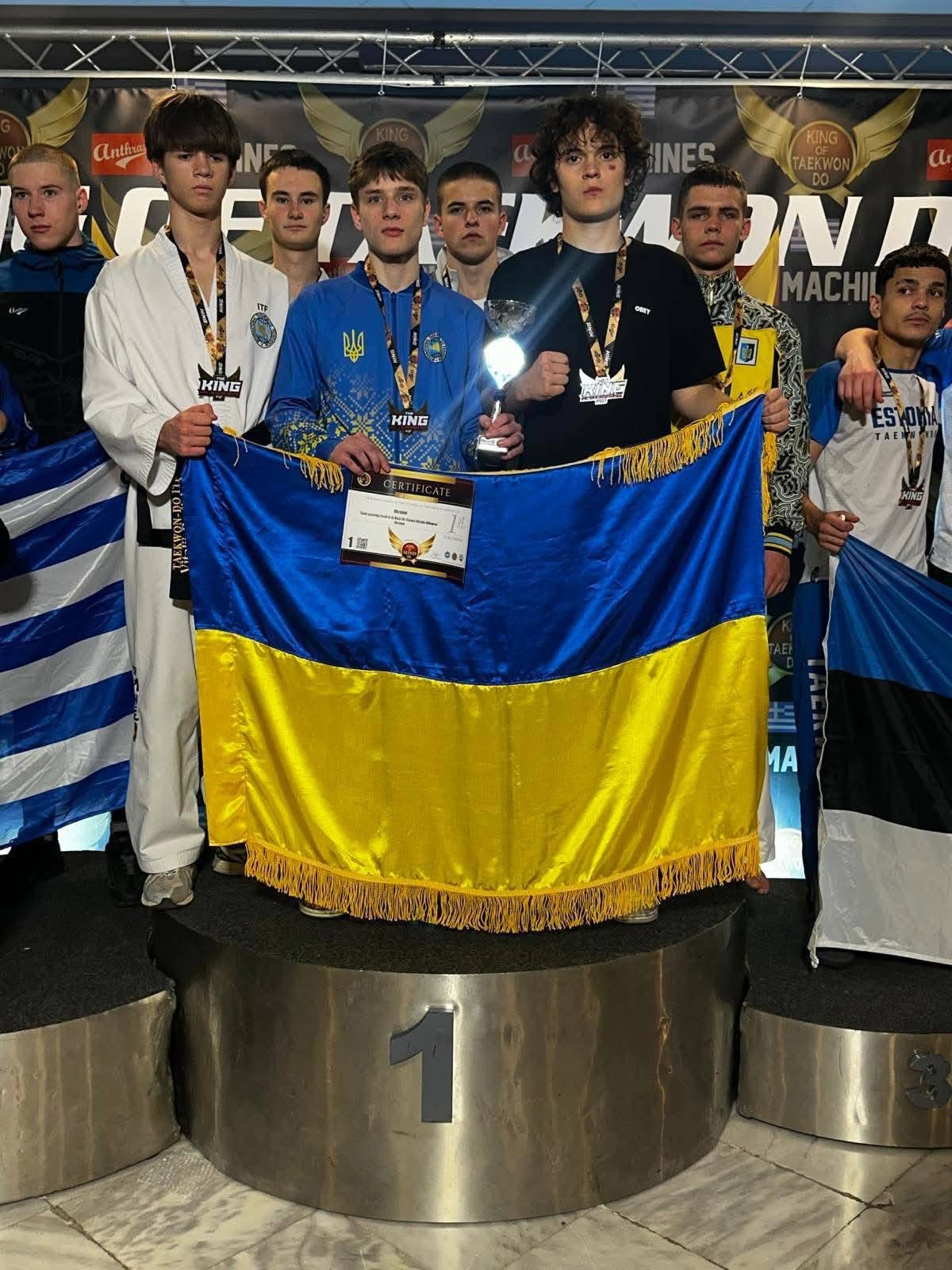 Обласний архів поповнився французькими газетами з фото та картами Станиславова 1916-1917 років